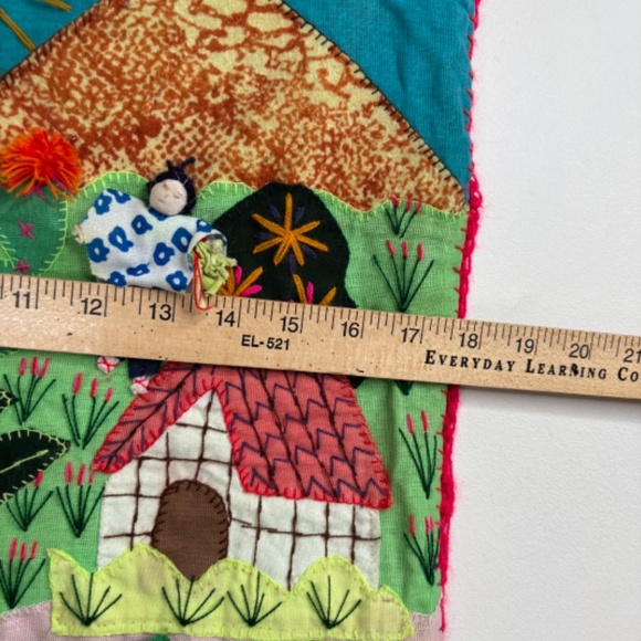 Peru Arpillera Handmade 3D Wall Art Hanging Village Garden Cabbage Trees Cactus - Picture 7 of 12